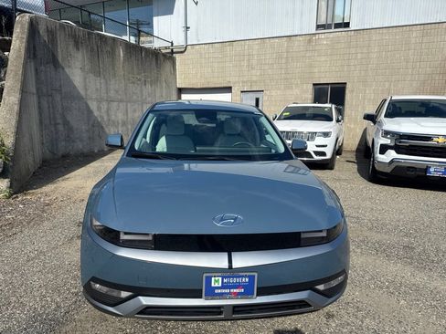 Certified 2023 Hyundai Ioniq 5 SEL AWD/4WD image 9