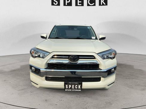 Used 2020 Toyota 4Runner Limited AWD/4WD image 2