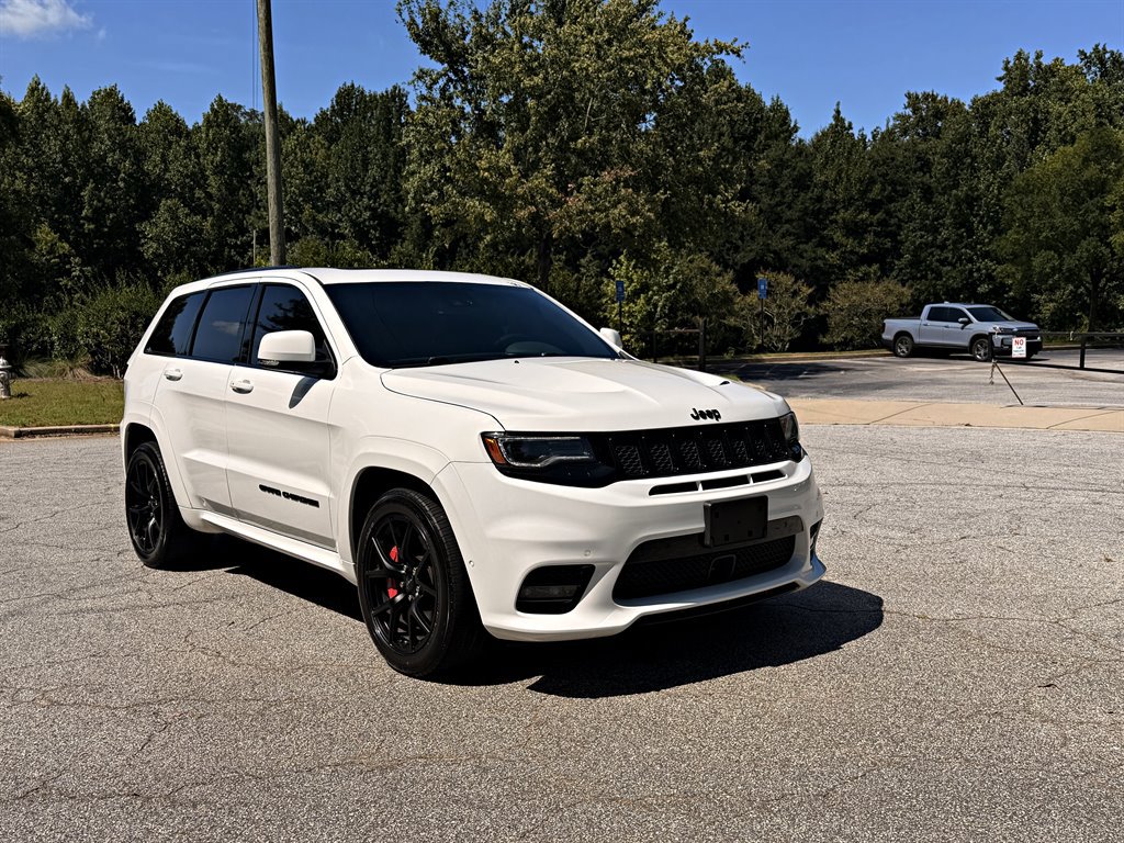 Used 2020 Jeep Grand Cherokee SRT AWD/4WD image 3