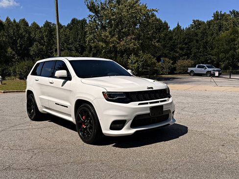 Used 2020 Jeep Grand Cherokee SRT AWD/4WD image 3