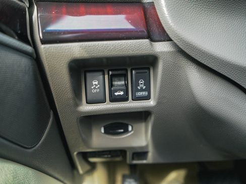 Used 2013 INFINITI G37 Sport w/ Premium Pkg image 16