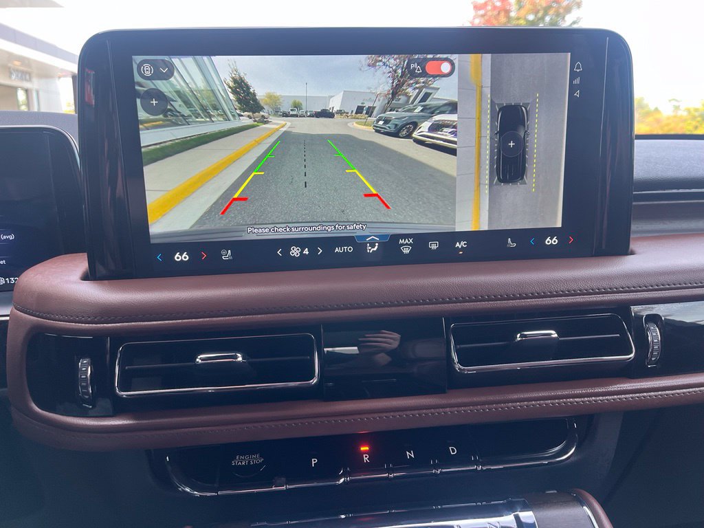 Used 2025 Lincoln Aviator Reserve w/ Equipment Group 201A AWD/4WD image 34