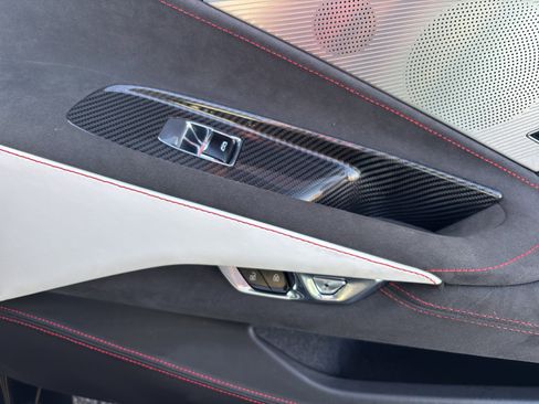 Used 2023 Chevrolet Corvette Stingray Premium Cpe w/ Z51 Performance Package image 16