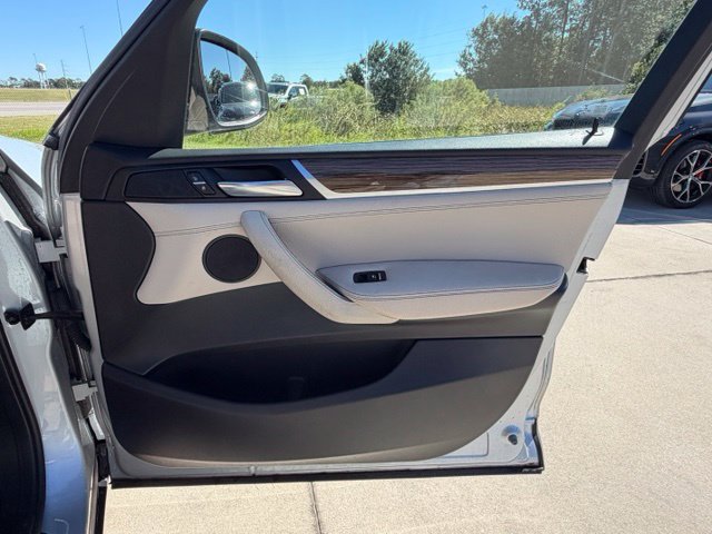 Used 2017 BMW X3 sDrive28i RWD image 33