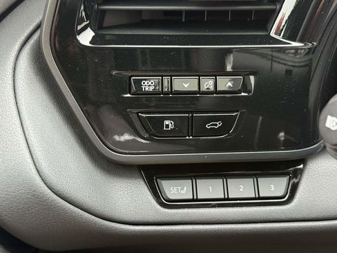 Used 2026 Lexus TX 350 AWD w/ Technology Package image 30