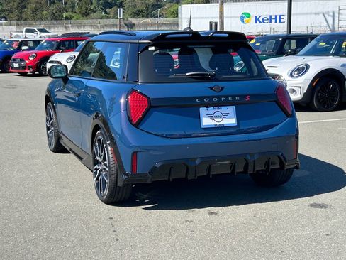 New 2026 MINI Cooper S image 3