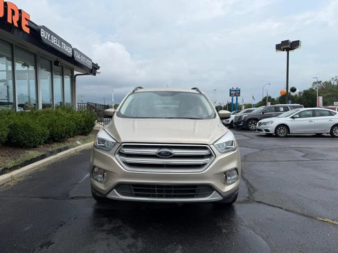 Used 2018 Ford Escape SEL FWD image 2