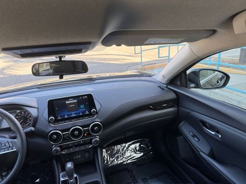 Used 2025 Nissan Sentra SV FWD image 34