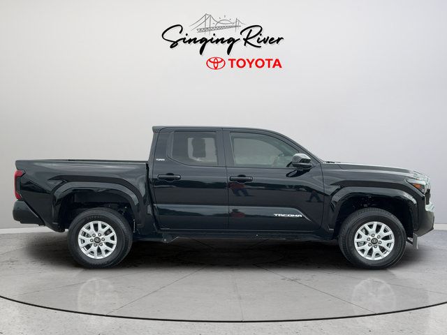 Used 2024 Toyota Tacoma SR5 AWD/4WD image 8