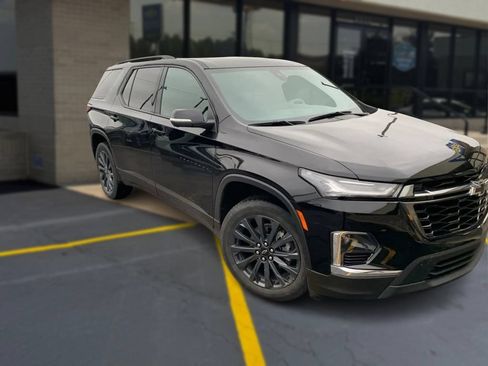 Used 2022 Chevrolet Traverse RS AWD/4WD image 25