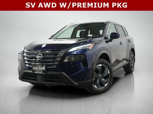 Used 2024 Nissan Rogue SV w/ SV Premium Package image 1