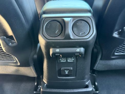 Used 2024 Jeep Wrangler Unlimited Rubicon 4xe AWD/4WD image 52