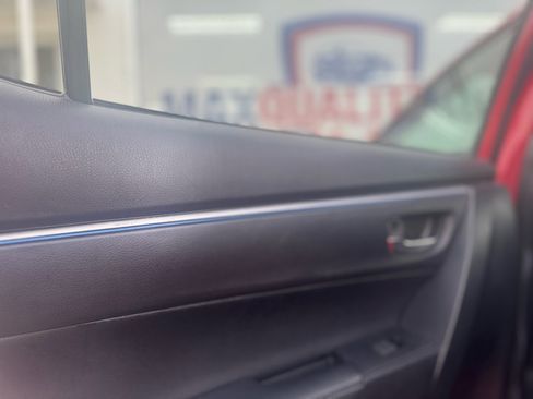 Used 2015 Toyota Corolla S image 39