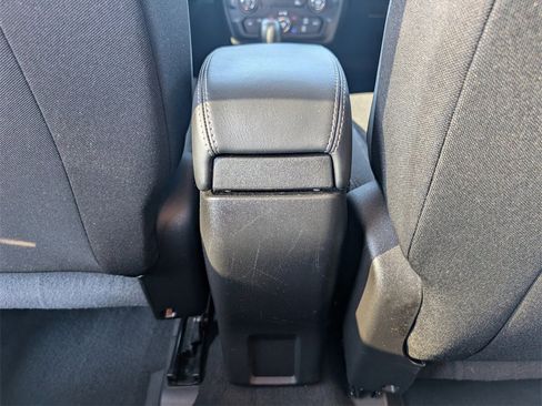 Used 2023 Jeep Renegade Latitude image 26