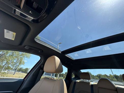 Used 2021 Hyundai Sonata Limited FWD image 22