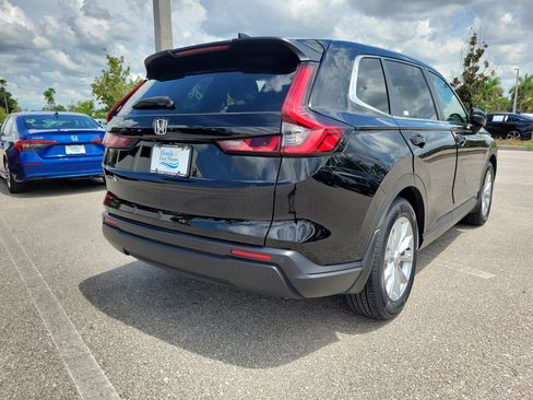 Used 2024 Honda CR-V EX-L image 6