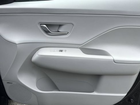 New 2026 Hyundai Kona Limited FWD image 14