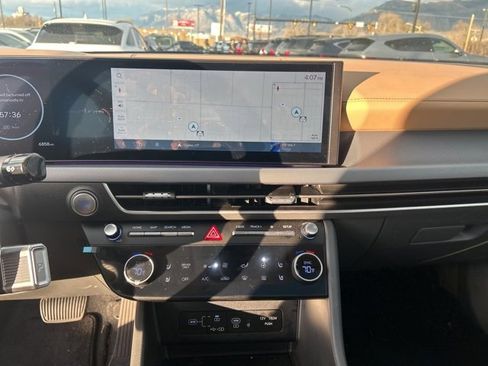 Used 2025 Hyundai Sonata Limited image 20