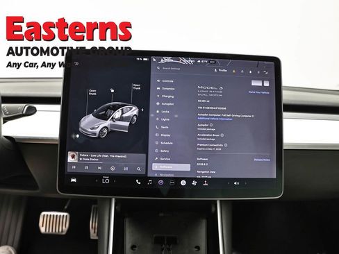 Used 2018 Tesla Model 3 Long Range AWD/4WD image 12