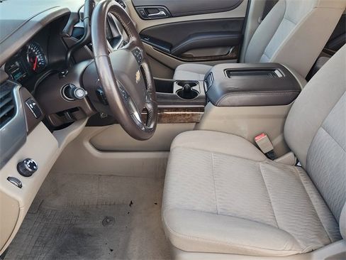 Used 2019 Chevrolet Tahoe LS image 11