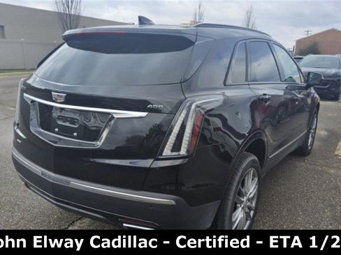 Certified 2025 Cadillac XT5 Sportv w/ LPO, Floor Liner Package image 5