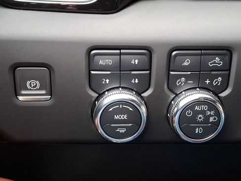 Used 2023 GMC Sierra 1500 Denali Ultimate image 28