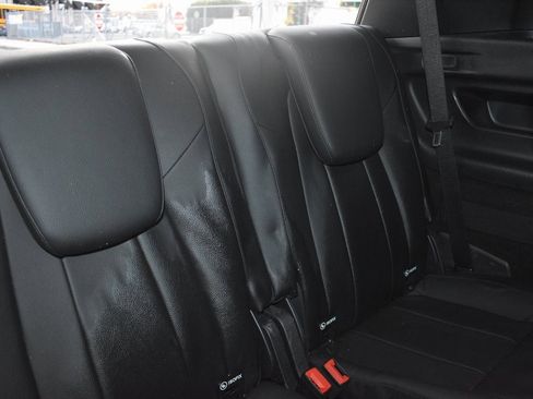 Used 2022 Mercedes-Benz GLB 250 4MATIC w/ Premium Package Lite image 32