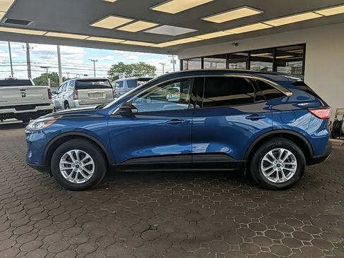 Used 2022 Ford Escape SE w/ Convenience Package image 8