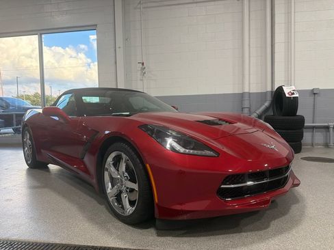 Used 2015 Chevrolet Corvette Stingray Convertible w/ 2LT Preferred Equipment Group RWD image 3