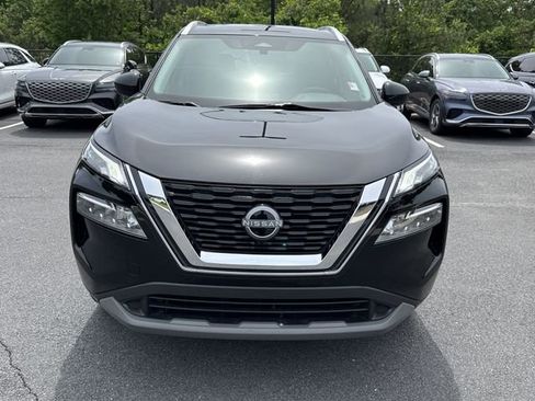 Used 2023 Nissan Rogue SV w/ SV Premium B Package FWD image 2