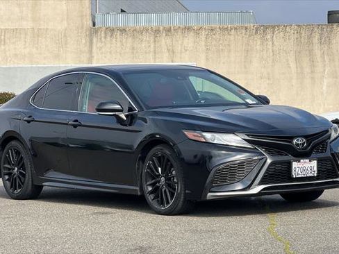 Certified 2022 Toyota Camry XSE image 5