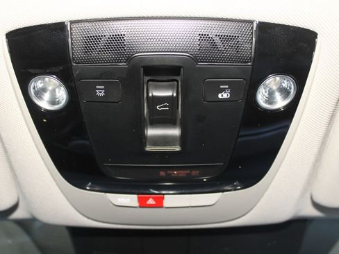 Used 2024 Kia Sorento SX FWD image 44