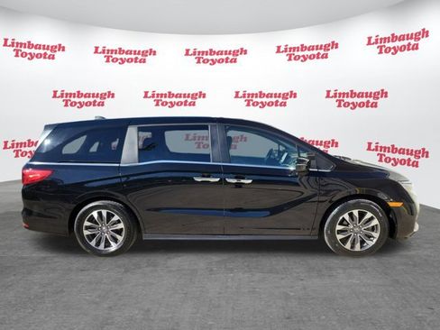 Used 2024 Honda Odyssey EX-L image 2