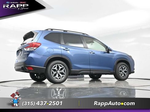Used 2023 Subaru Forester Premium AWD/4WD image 65