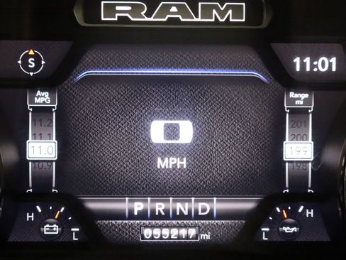 Used 2022 RAM 1500 Limited w/ Body Color Bumper Group image 29