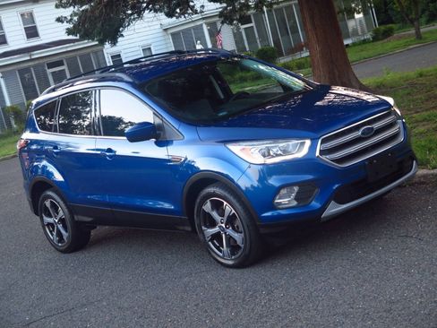 Used 2017 Ford Escape SE w/ Equipment Group 201A AWD/4WD image 26