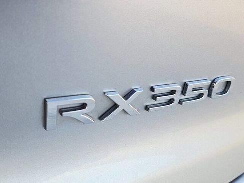 Used 2024 Lexus RX 350 FWD w/ Technology Package image 31