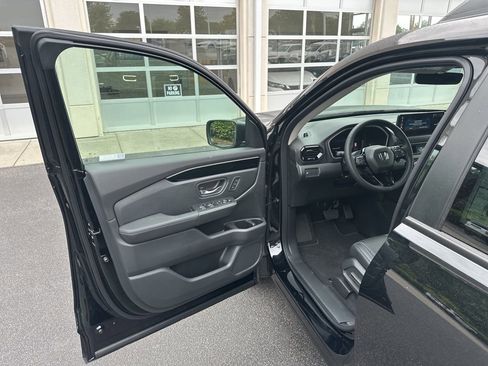 New 2026 Honda Passport RTL image 19