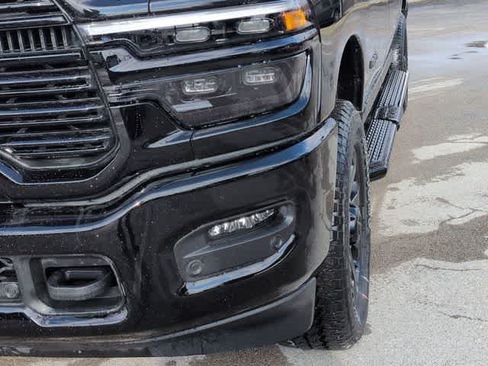 New 2026 RAM 2500 Laramie AWD/4WD image 11
