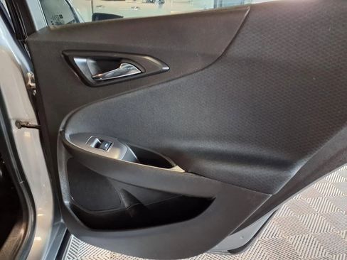 Used 2025 Chevrolet Malibu RS FWD image 9