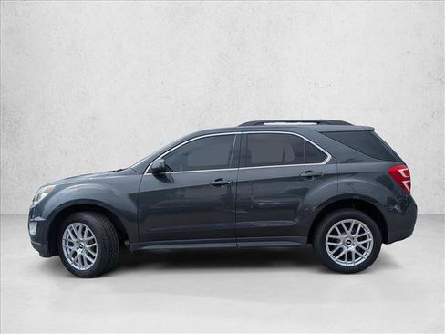 Used 2017 Chevrolet Equinox LT w/ Convenience Package AWD/4WD image 8