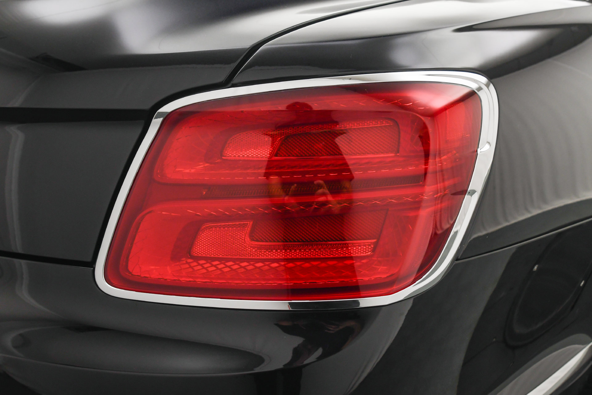New 2026 Bentley Flying Spur V8 AWD/4WD image 25