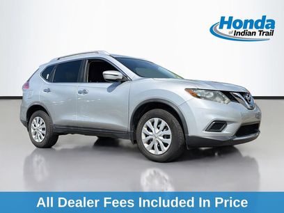 Used 2016 Nissan Rogue S w/ Appearance Package