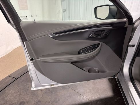 Used 2019 Chevrolet Impala LS image 4