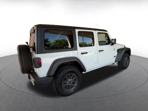 Used 2025 Jeep Wrangler Unlimited Sport AWD/4WD image 14