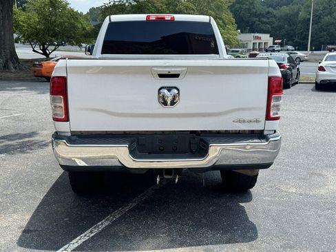 Used 2022 RAM 2500 Big Horn AWD/4WD image 5