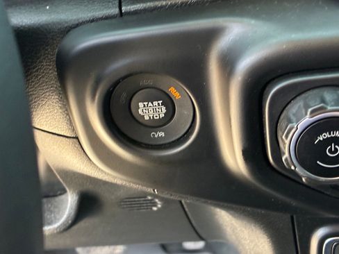 Used 2023 Jeep Wrangler Unlimited w/ Cold Weather Group AWD/4WD image 20