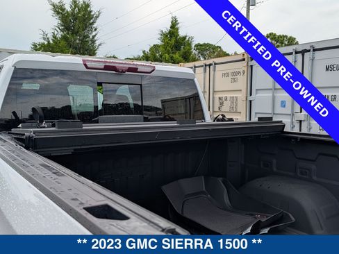 Used 2023 GMC Sierra 1500 AT4 w/ Technology Package AWD/4WD image 17