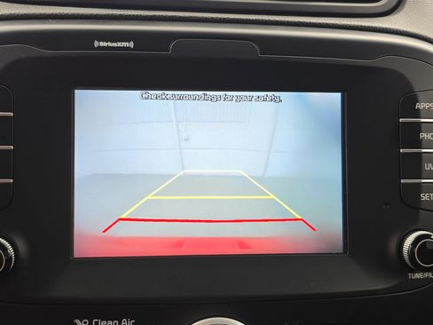 Used 2019 Kia Soul + FWD image 21