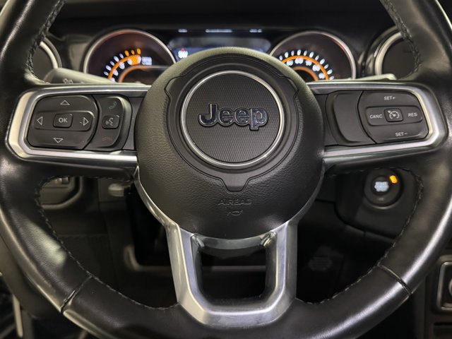 Used 2023 Jeep Wrangler Unlimited Sahara AWD/4WD image 11
